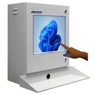 De PENC-350 industriële HMI touchscreen van Armagard B.V.