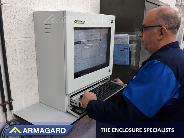 Industriële computerkast voor computerintegratie op de productievloer